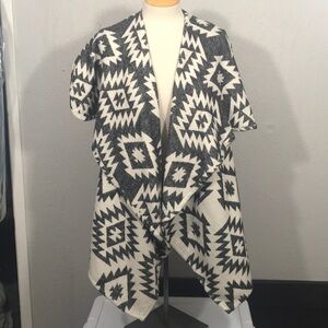 MeJane Ivory & Black Southwestern Waterfall Vest